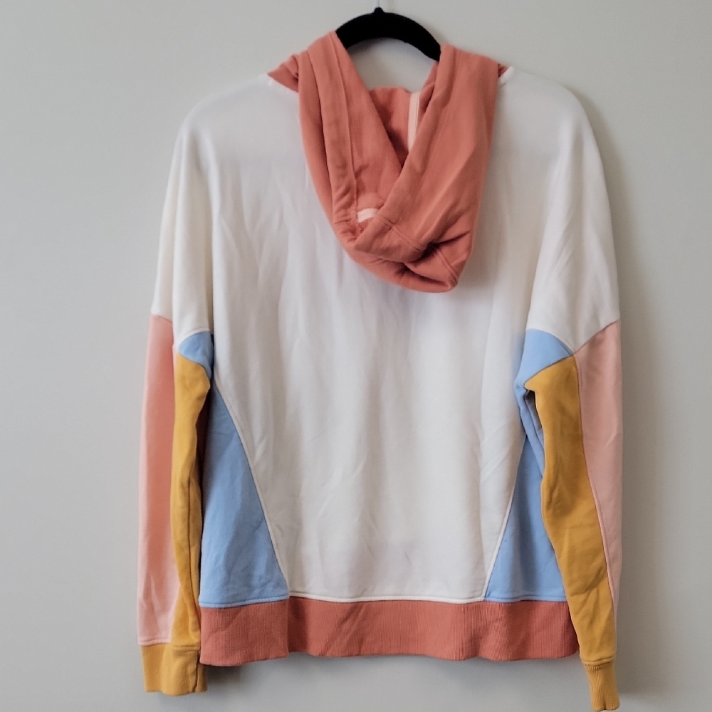 Natural Reflections Modern Colorblock Pullover Hoodie - Picture 12 of 15